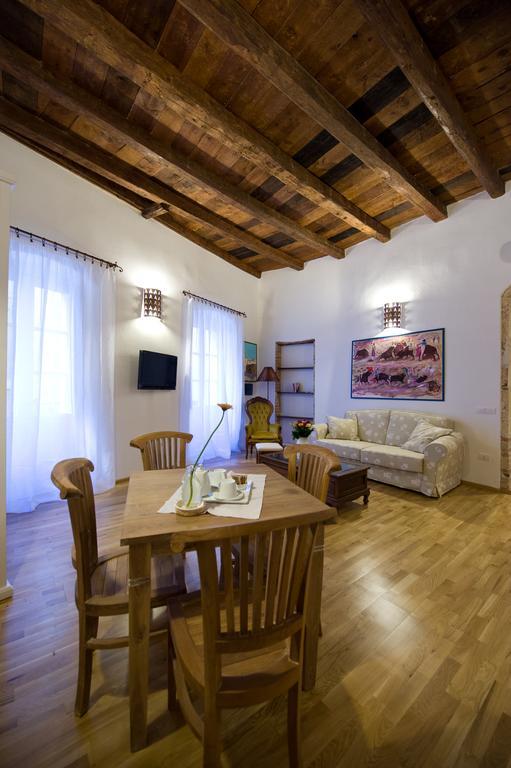 Castelletto Suites Cagliari Bilik gambar
