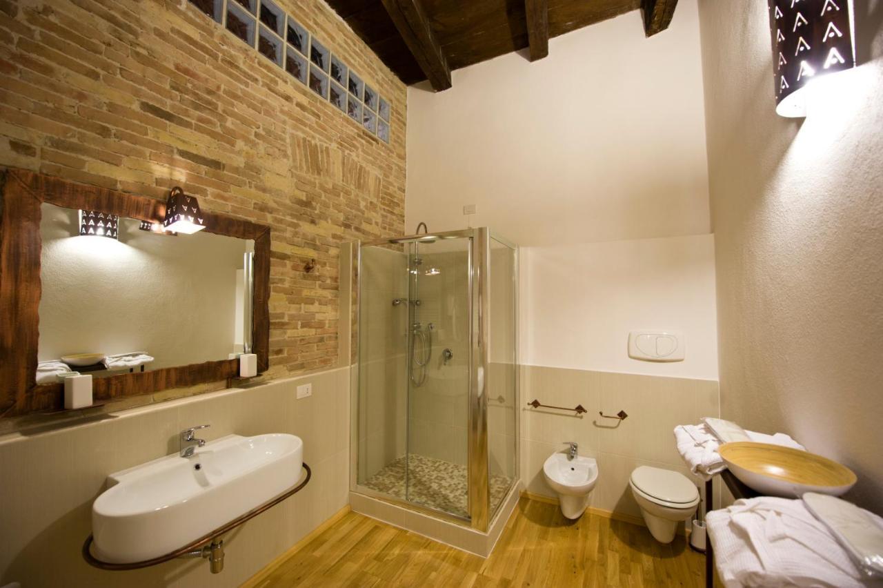 Castelletto Suites Cagliari Bilik gambar