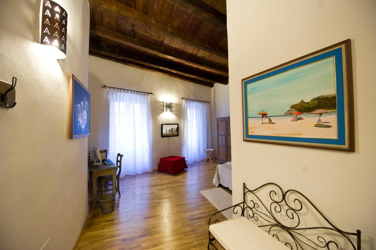 Castelletto Suites Cagliari Bilik gambar